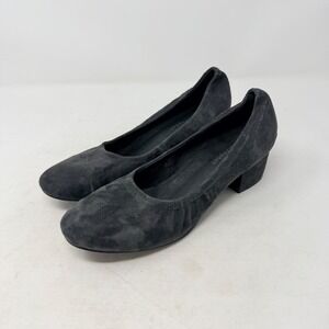 Jeffrey Campbell Gray Suede Round Toe Block Heel Pumps Size 9 Minimalist Classic